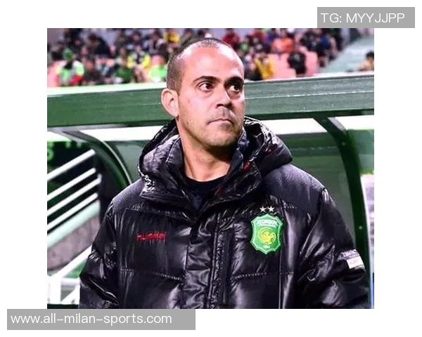 全北现代阿根廷助教因拉眼角被禁赛五场引发争议是否冤屈