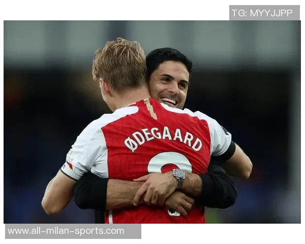 曼联阿森纳闭门友谊赛助伤员恢复状态展现球队团结精神 曼联阿森纳闭门友谊赛助伤员恢复状态展现球队团结精神